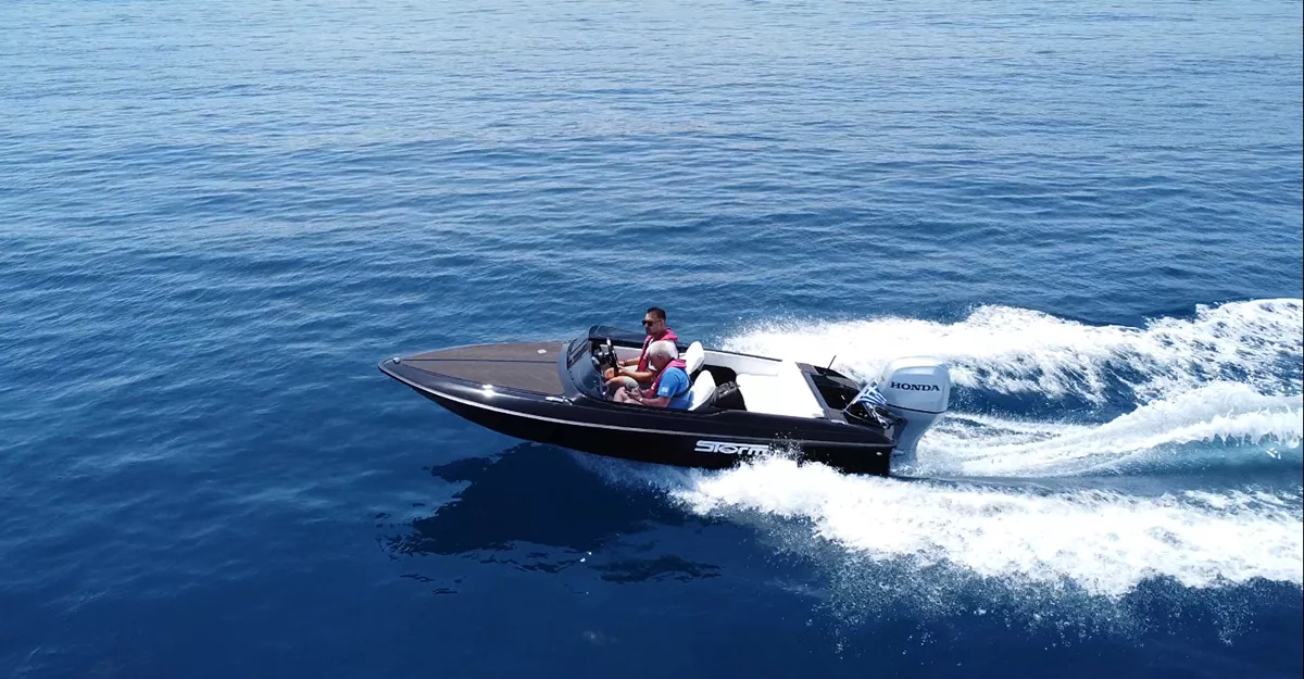 STORM BOATS